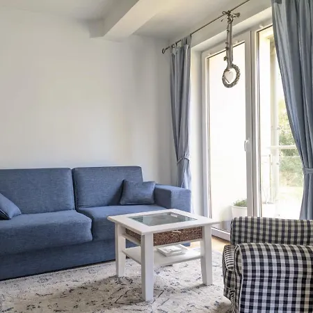 Bursztyn Apartment *
